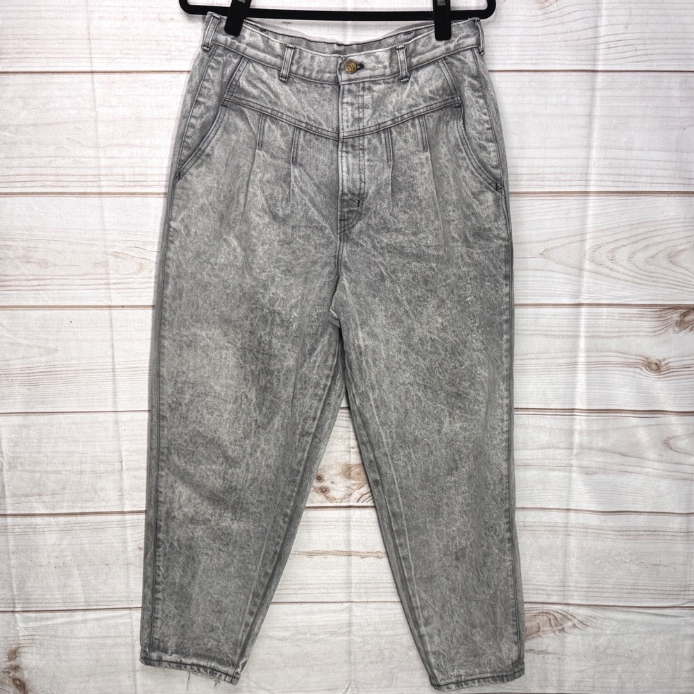 VTG Chic Grey Acid Wash High Waisted Pleated Tapered Leg Jeans Made in USA 20W